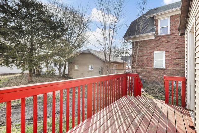 433 S Jackson Street, Janesville, WI 53548