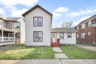 433 S Jackson Street, Janesville, WI 53548