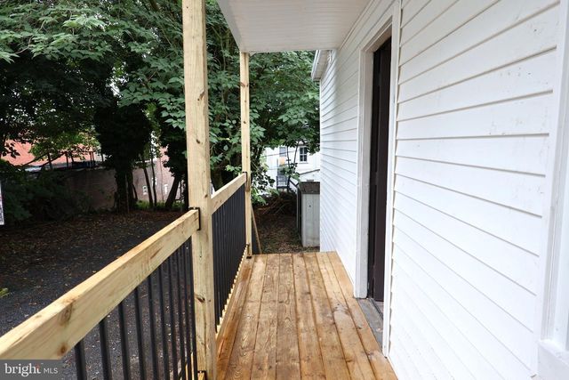 242 N 2ND ST, Steelton, PA 17113