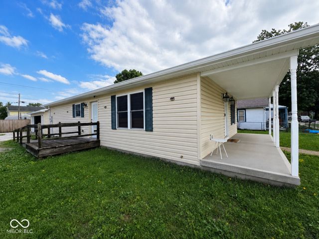 390 W Harrison Street, Martinsville, IN 46151