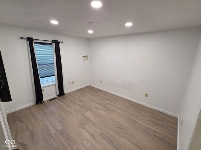 390 W Harrison Street, Martinsville, IN 46151