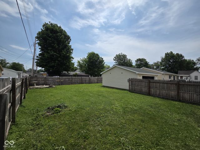 390 W Harrison Street, Martinsville, IN 46151