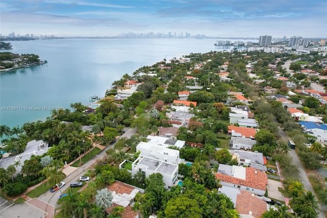 1311 Bay Dr, Miami Beach, FL 33141