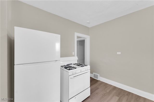 1512 W 116th Street 4, Cleveland, OH 44102