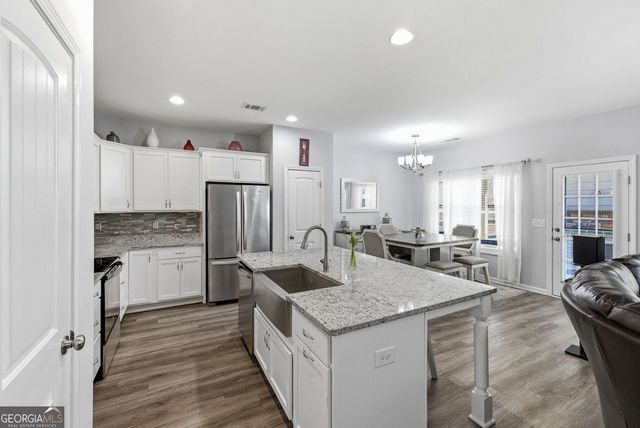 6600 River Station Drive, Lula, GA 30554