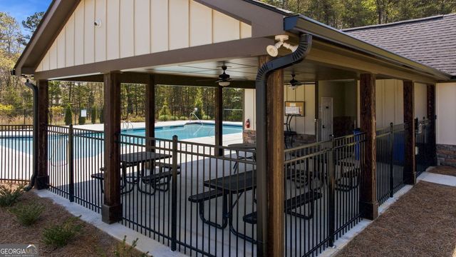 6600 River Station Drive, Lula, GA 30554