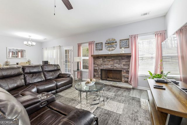 6600 River Station Drive, Lula, GA 30554