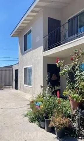 1714 Evergreen Street, Santa Ana, CA 92707