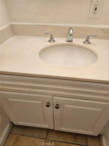1714 Evergreen Street, Santa Ana, CA 92707