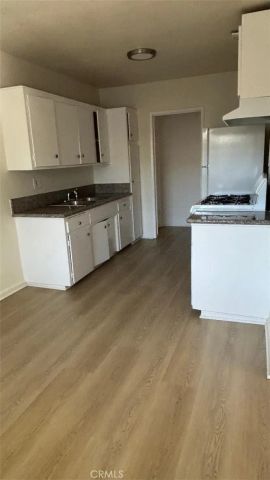 1714 Evergreen Street, Santa Ana, CA 92707