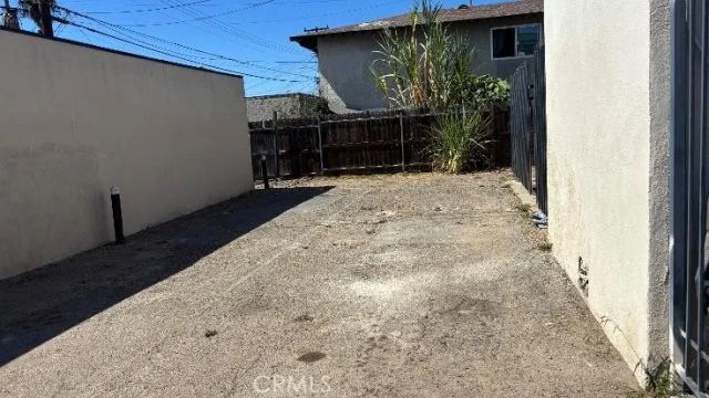 1714 Evergreen Street, Santa Ana, CA 92707