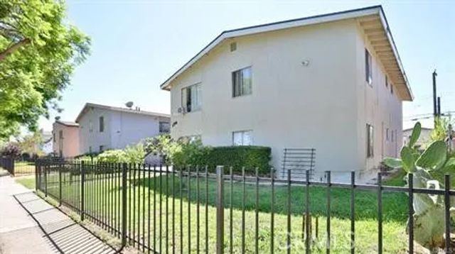 1714 Evergreen Street, Santa Ana, CA 92707