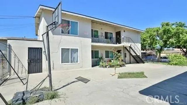 1714 Evergreen Street, Santa Ana, CA 92707