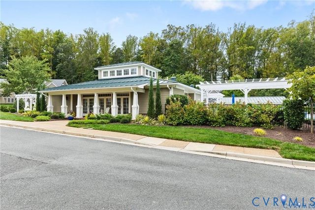 9553 Creek Summit Cir, Richmond, VA 23235