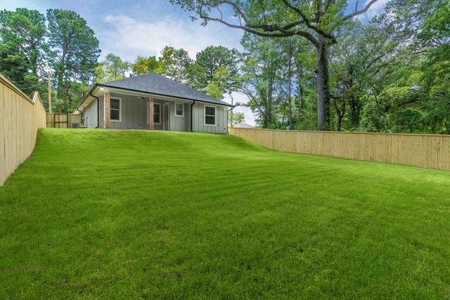 109 Garrett Street, Longview, TX 75602
