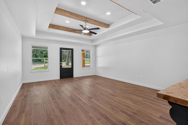 109 Garrett Street, Longview, TX 75602