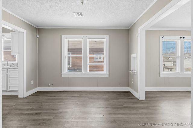 238 E Seminole Place, Tulsa, OK 74106