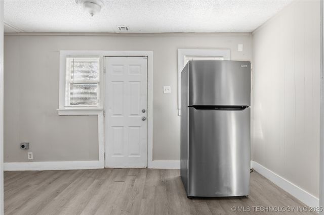 238 E Seminole Place, Tulsa, OK 74106