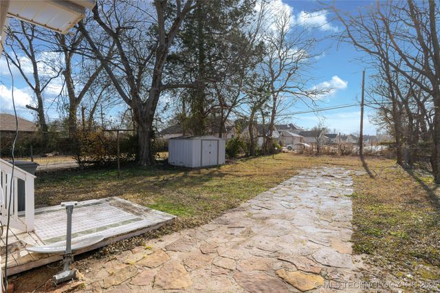 238 E Seminole Place, Tulsa, OK 74106