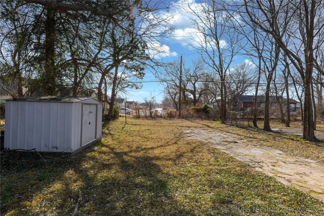 238 E Seminole Place, Tulsa, OK 74106