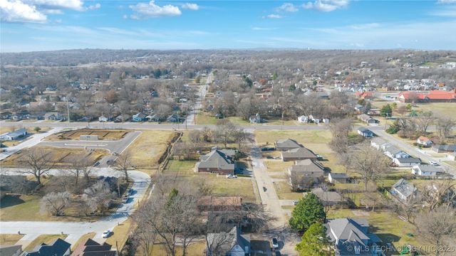 238 E Seminole Place, Tulsa, OK 74106