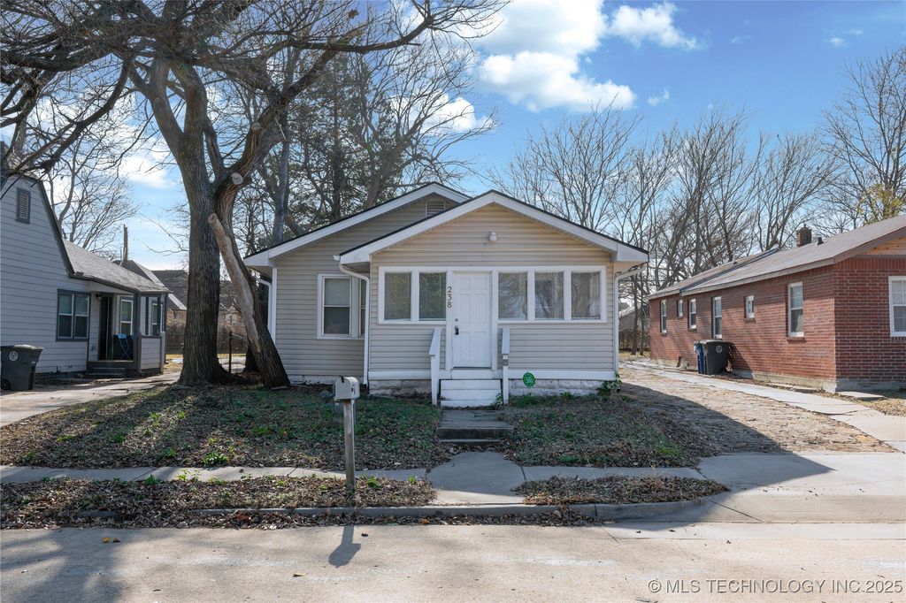 238 E Seminole Place, Tulsa, OK 74106