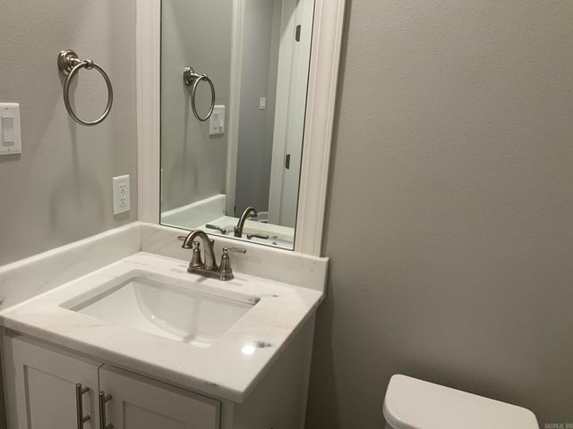 124 Riverstone Cove, Sherwood, AR 72120