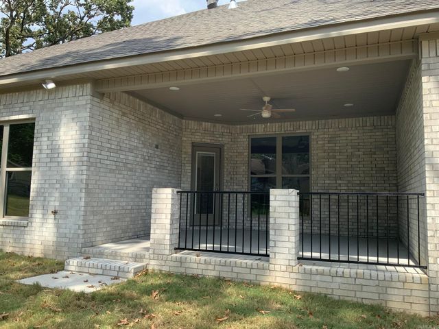 124 Riverstone Cove, Sherwood, AR 72120