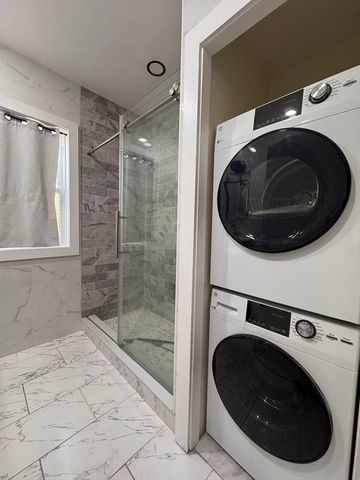 294 Park St 294, Boston, MA 02124