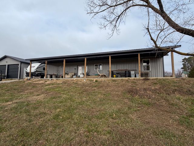 5553 Highway 95, Mountain Grove, MO 65711