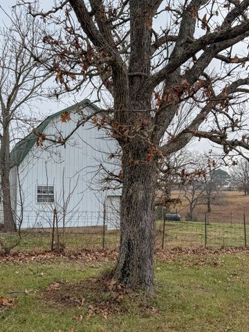 5553 Highway 95, Mountain Grove, MO 65711