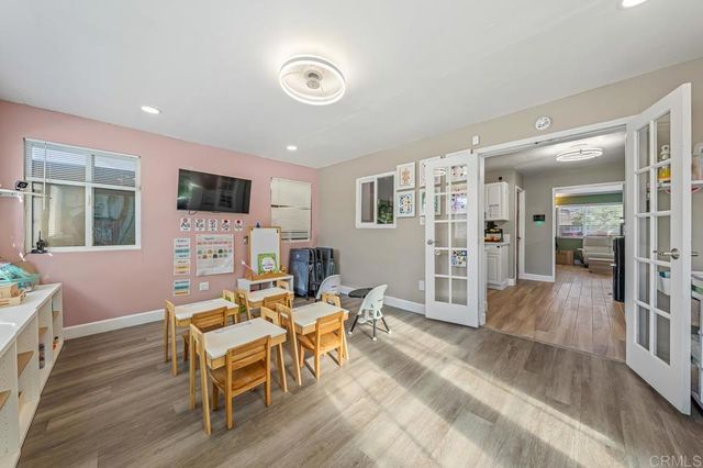 151 E Palomar St, Chula Vista, CA 91911