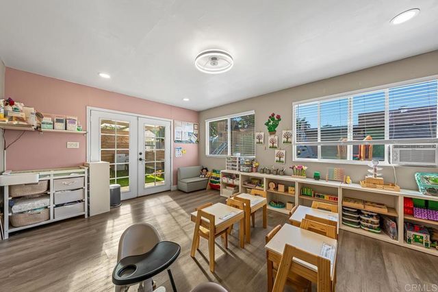 151 E Palomar St, Chula Vista, CA 91911