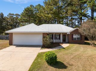 44 Nicolaus Dr., Hattiesburg, MS 39402