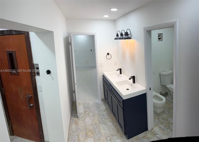 3877 Estepona Ave 9E1, Doral, FL 33178