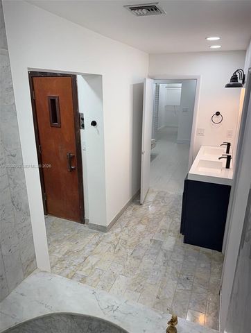 3877 Estepona Ave 9E1, Doral, FL 33178