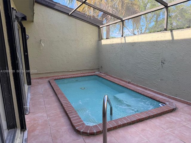 3877 Estepona Ave 9E1, Doral, FL 33178