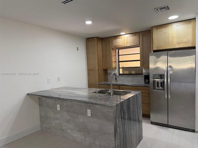 3877 Estepona Ave 9E1, Doral, FL 33178