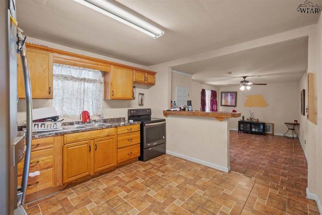 1532 CLOVER LANE, Wichita Falls, TX 76305