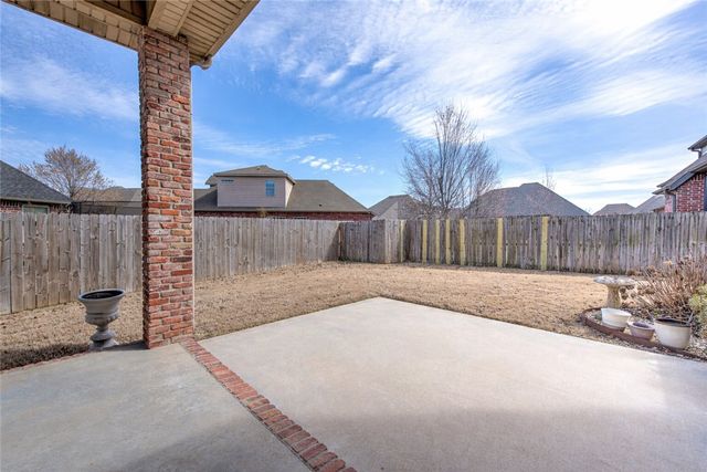 6507 Timber Ridge Drive, Rogers, AR 72758