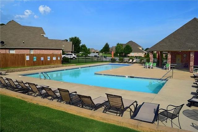 6507 Timber Ridge Drive, Rogers, AR 72758