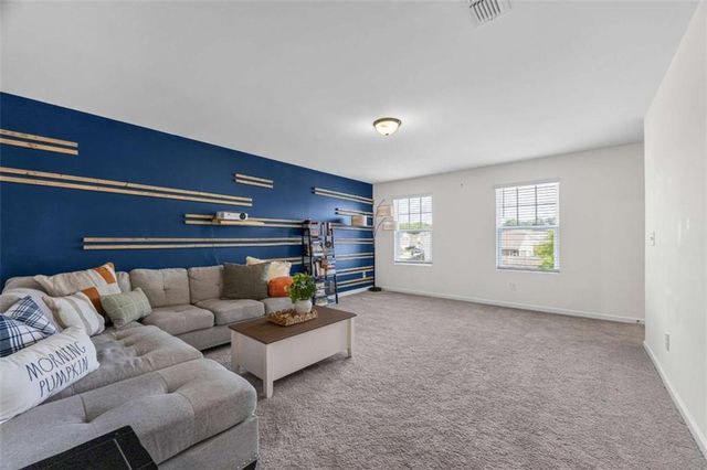 241 Knightsbridge Lane, Winder, GA 30680