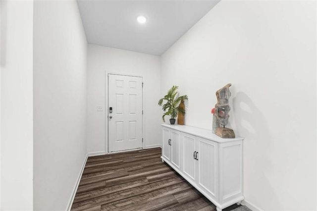 241 Knightsbridge Lane, Winder, GA 30680