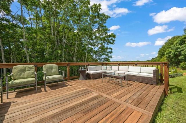 241 Knightsbridge Lane, Winder, GA 30680