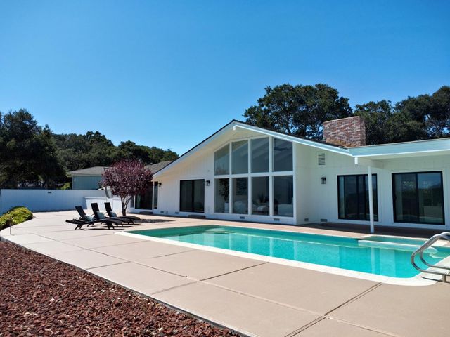 25485 Via Paloma, Carmel, CA 93923