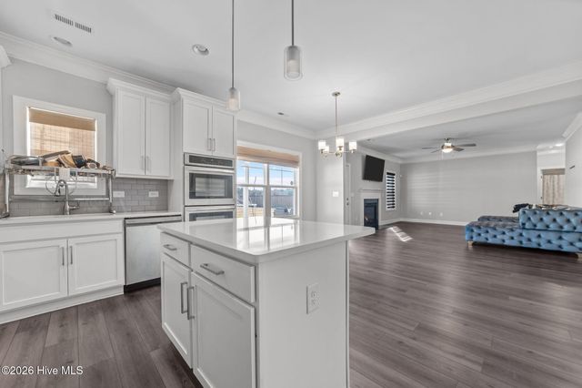 923 Arbor Rose Drive, Greenville, NC 27858