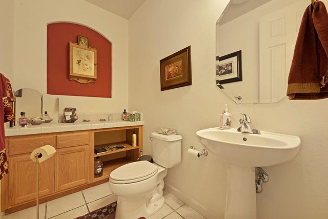 4237 Blake Dr, Modesto, CA 95356