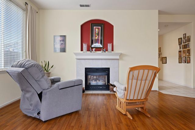 4237 Blake Dr, Modesto, CA 95356