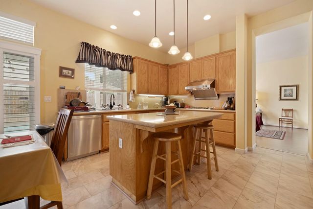 4237 Blake Dr, Modesto, CA 95356