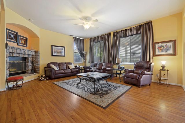 4237 Blake Dr, Modesto, CA 95356